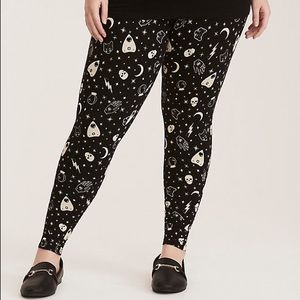 Spooky Leggings